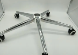 椅子配件：底盘