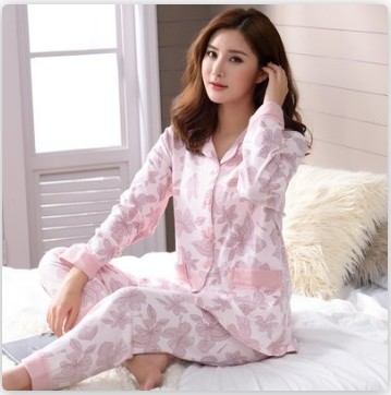 女士睡衣
